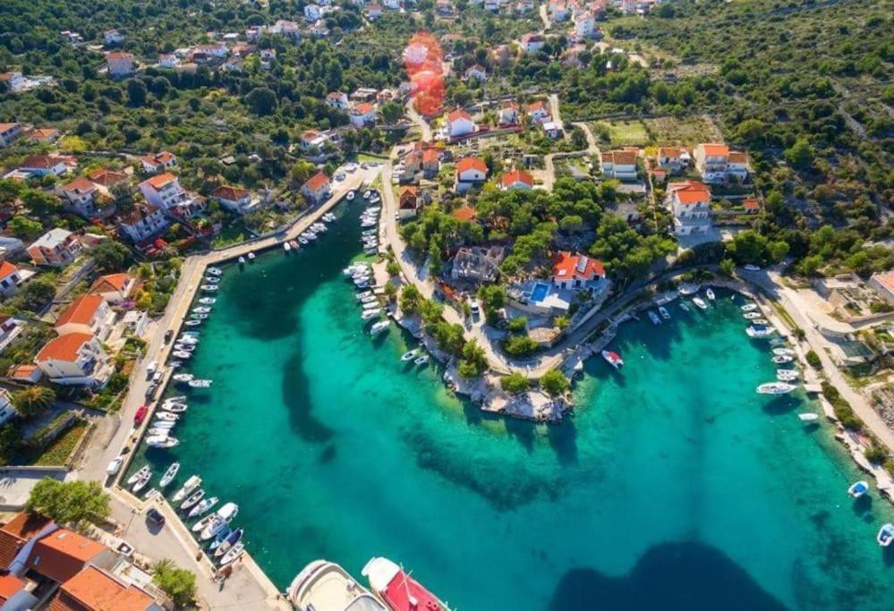 Apartments Vedrana Ražanj Eksteriør billede