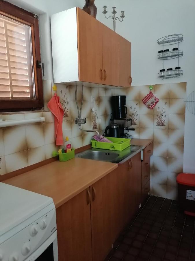 Apartments Vedrana Ražanj Eksteriør billede